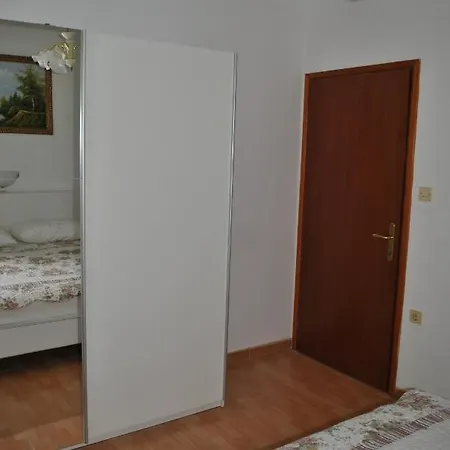 Haus Silvy Appartamento *
