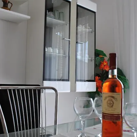 Haus Silvy Appartamento Banjol
